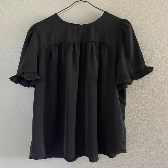 Classy Black Blouse - Picture 1 of 2